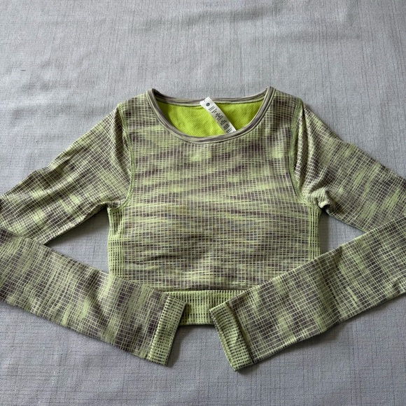 Lululemon Ebb to Street Long Sleeve Shirt Crop Green Purple Size 2 - Picture 9 of 11